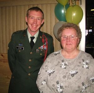 Meet your Posher, Kenneth